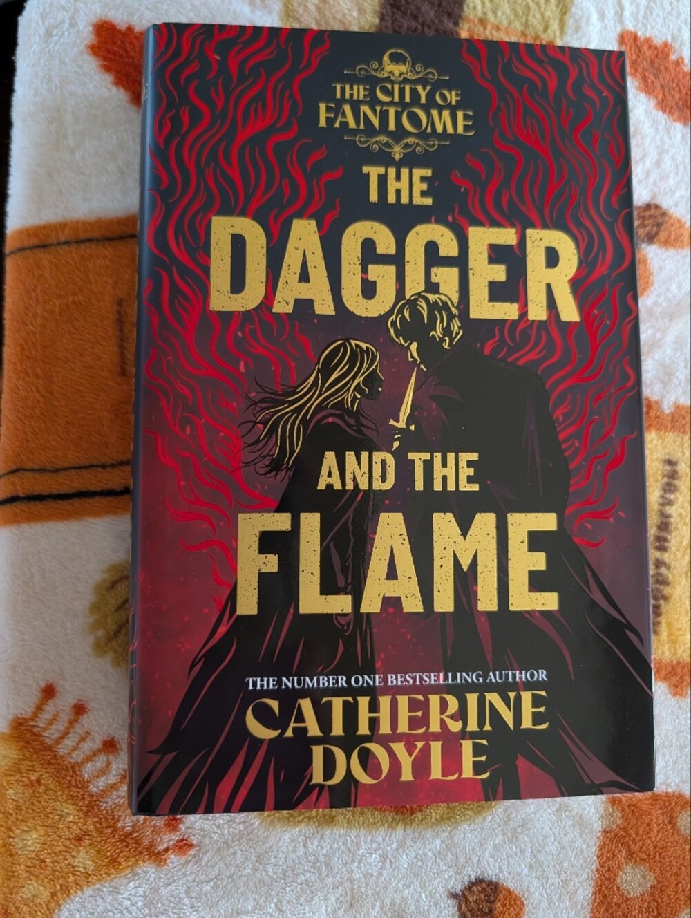 The Dagger and The Flame Fairyloot Exclusive Edition By Catherine Doyle